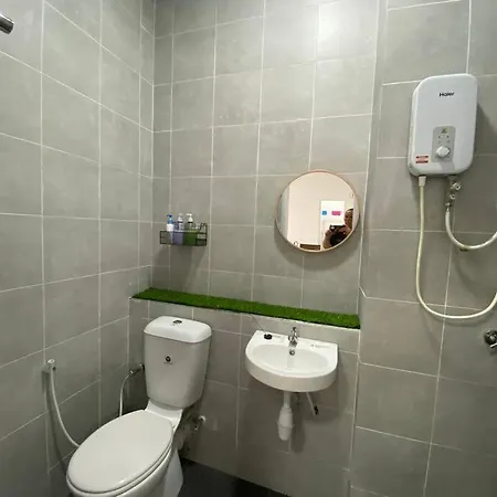 Myhomestay Adelia 2 Kajang Exterior photo
